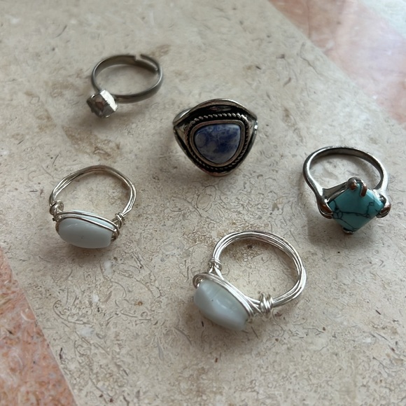 JEWELRY BUNDLE - Picture 8 of 9